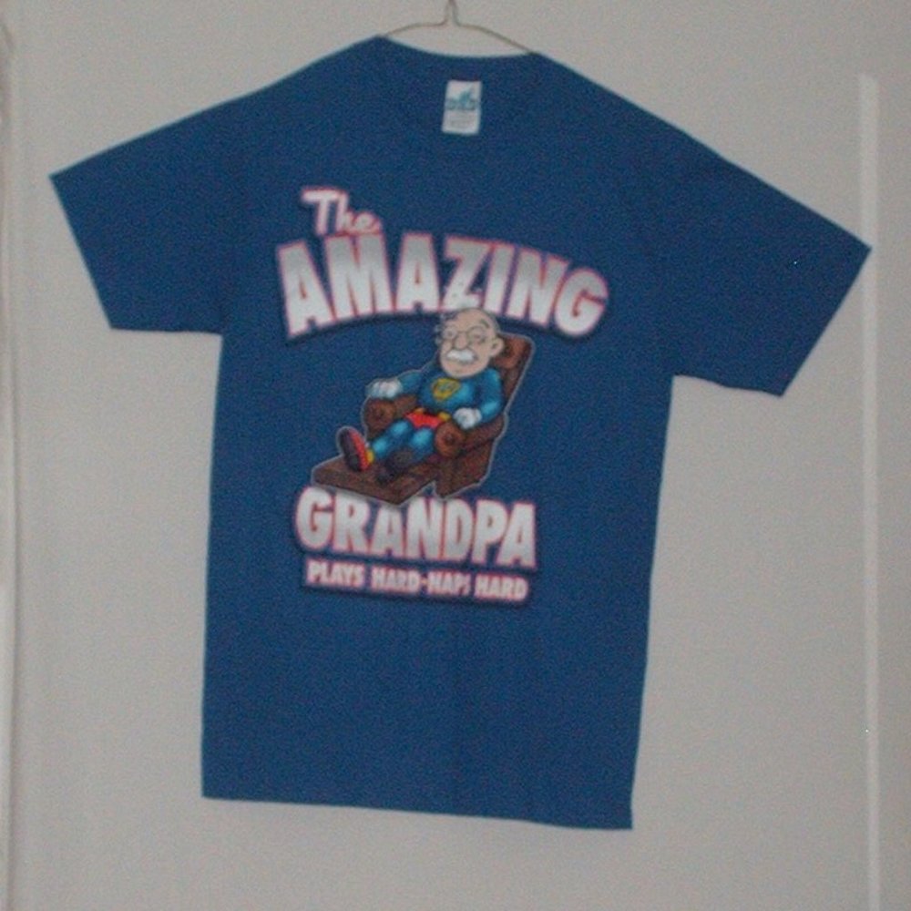 The Amazing Grandpa T-shirt - new - small